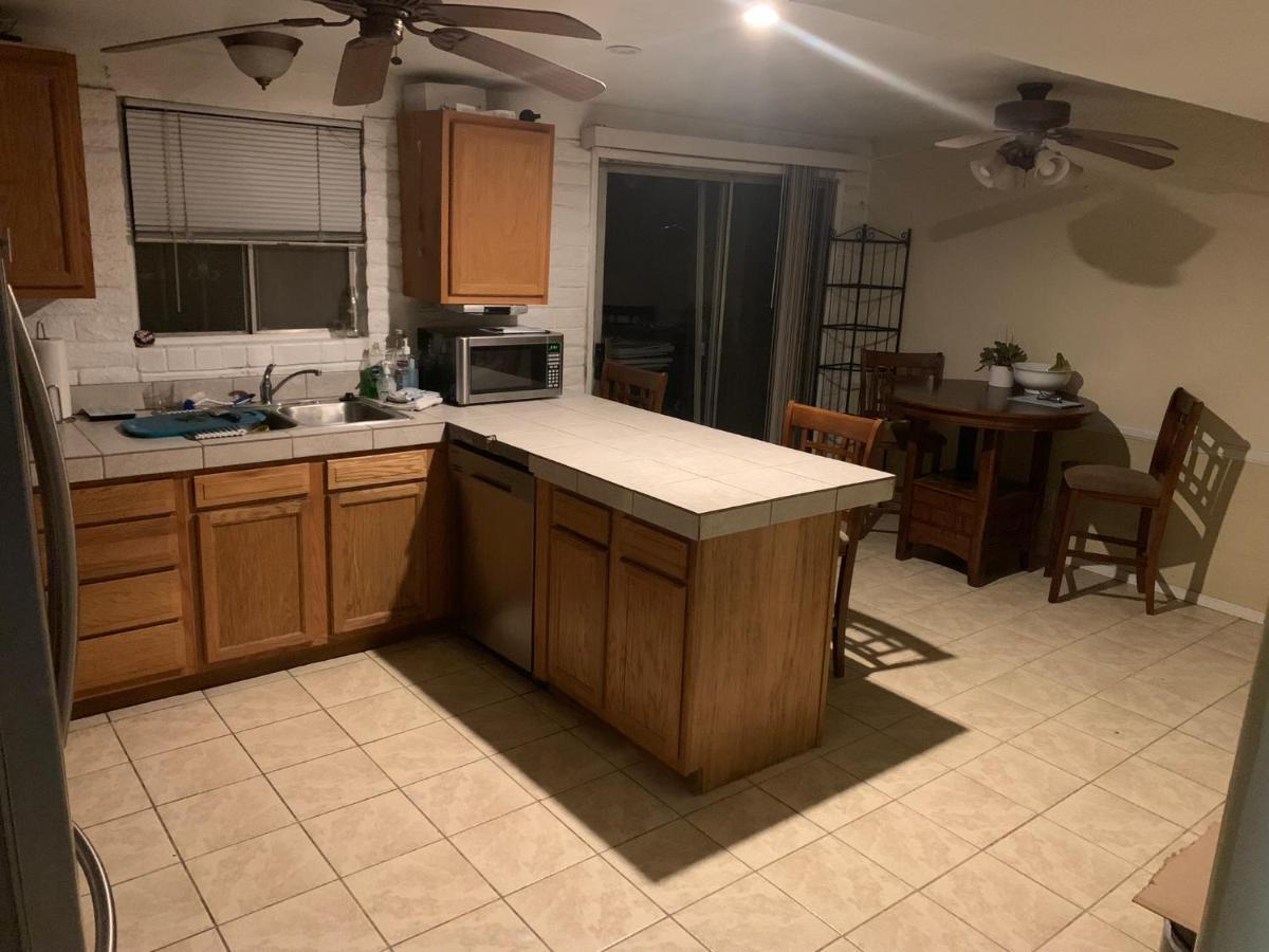 ツーソンCasa De Basswoodアパートメント エクステリア 写真