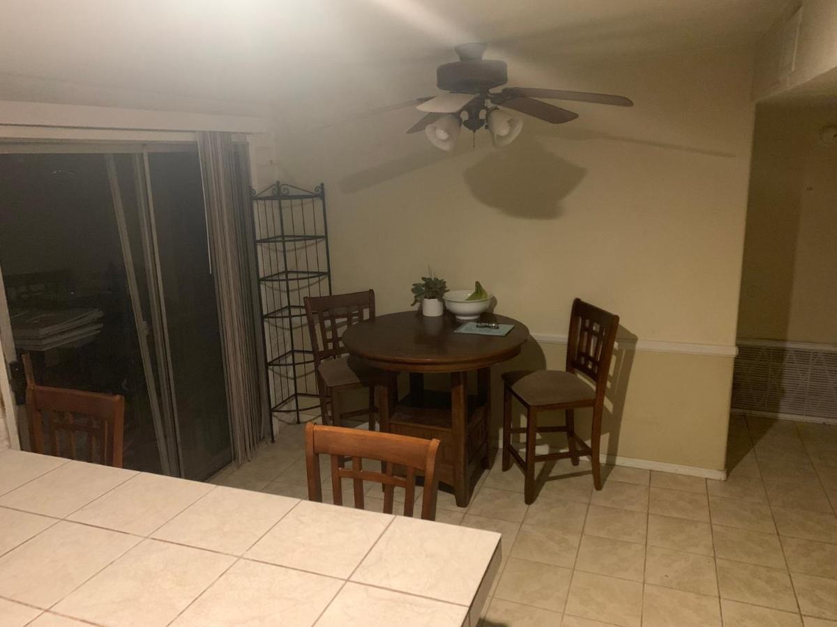 ツーソンCasa De Basswoodアパートメント エクステリア 写真